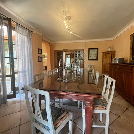 וילה Val Delle Vigne *