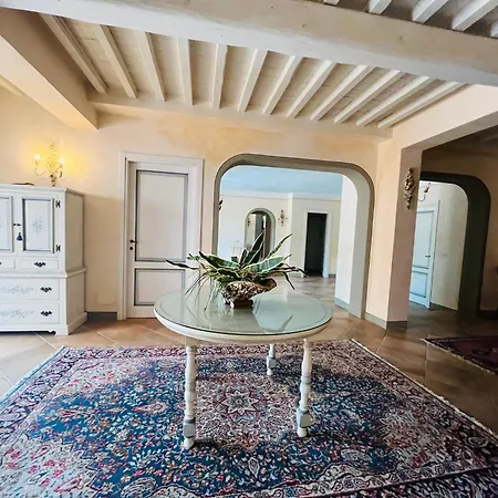 Val Delle Vigne Villa *